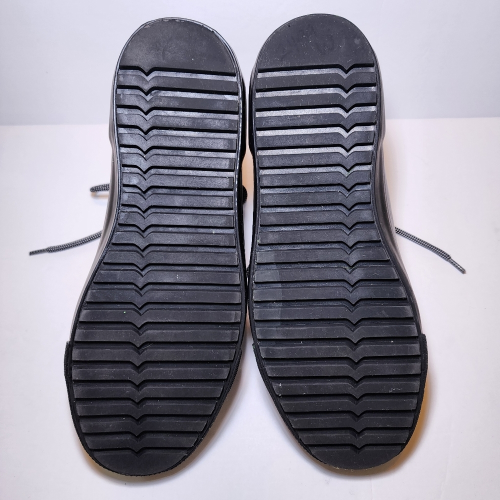 Hunter Black High-Top Women's Shoes - Picture 6 of 9